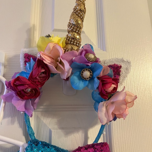 Dress - Picture 5 of 8